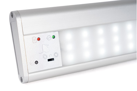 SKAT LT-2360 LED Li-Ion светильник аварийного освещения 60 светодиодов, резерв 3/6ч, алюмин корпус SKAT LT-2360 LED Li-Ion светильник аварийного освещения 60 светодиодов, резерв 3/6ч, алюмин корпус